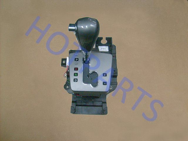 картинка РЫЧАГ КПП ПЕРЕКЛЮЧЕНИЯ ПЕРЕДАЧ В СБОРЕ АКПП H5D A/T  1504100-K02