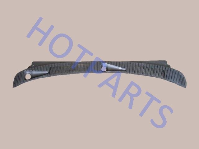 картинка НАКЛАДКА ПАНЕЛИ СТЕКЛООЧИСТИТЕЛЯ (ПЛАСТИК) GW DEER, SAFE  5301200-D01