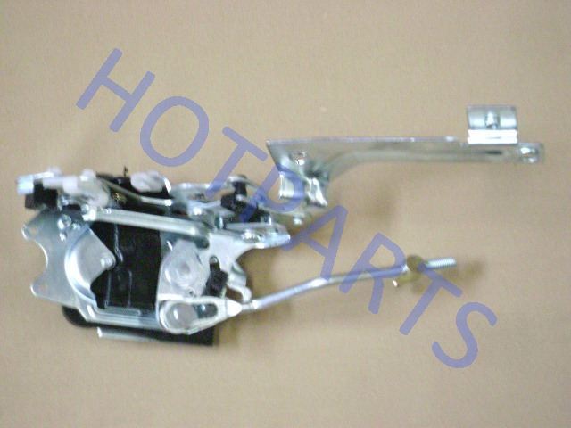 картинка ЗАМОК ДВЕРИ ЗАДНЕЙ ПРАВОЙ SAFE  6205130-F00-B1