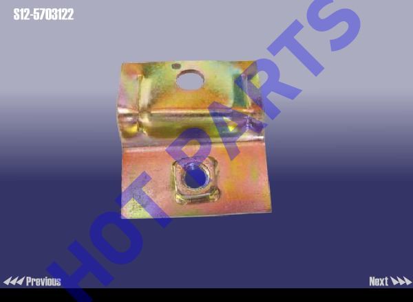 картинка RH BRACKET-SUNROOF  S12-5703122